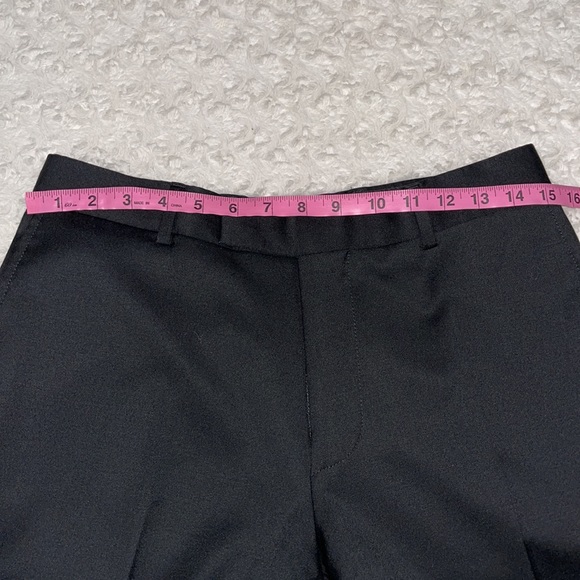 Hugo Boss 36/R (tailored to approx 30/R black slacks 100% wool/mint condition. - Picture 15 of 16